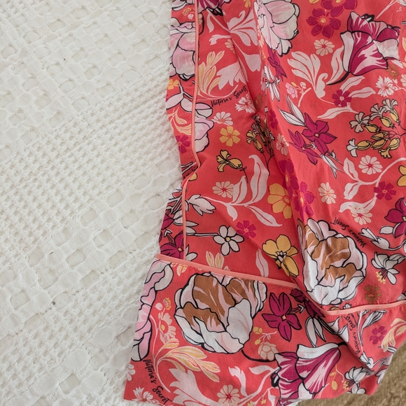 Victoria's Secret Floral Pajama Set - Picture 5 of 5